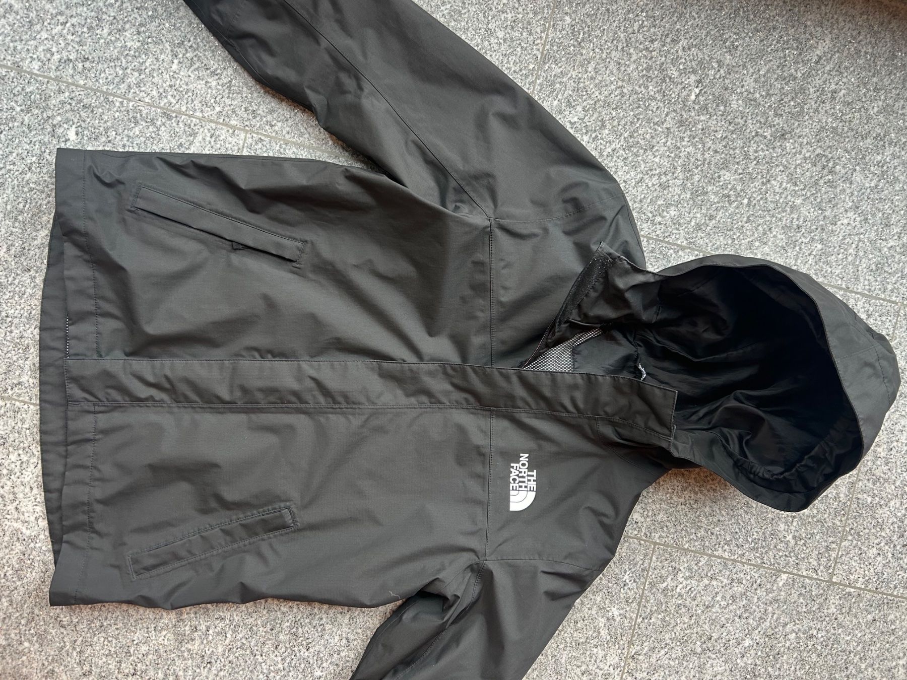 North Face Giacche & Cappotti: zwei «The North Face» Jacken – Usato da Gockhausen venduto da Selleries 3