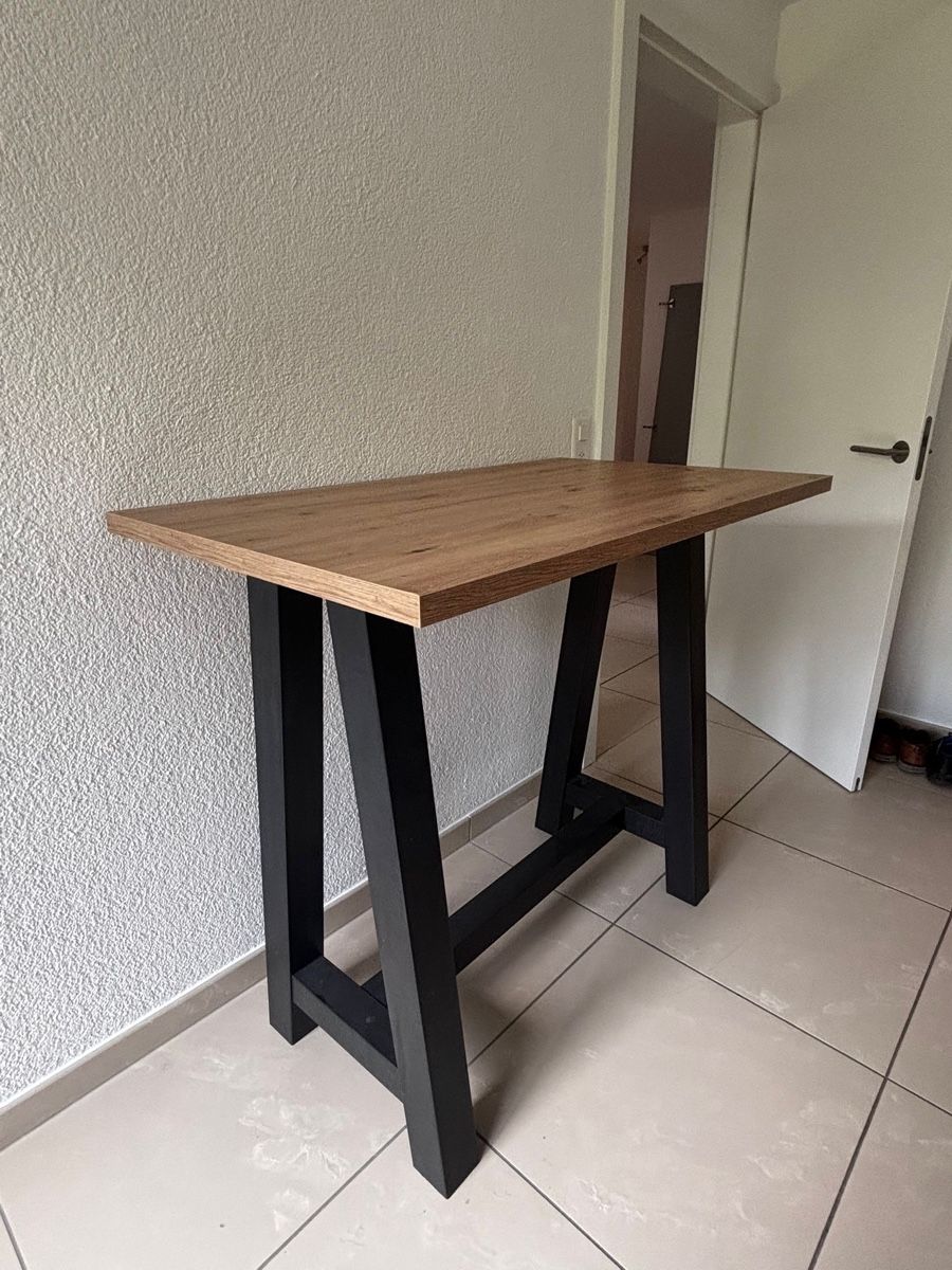 Tischset: Bartisch mit Barstühlen – Gebraucht aus Thalwil von joe_f2kk 2