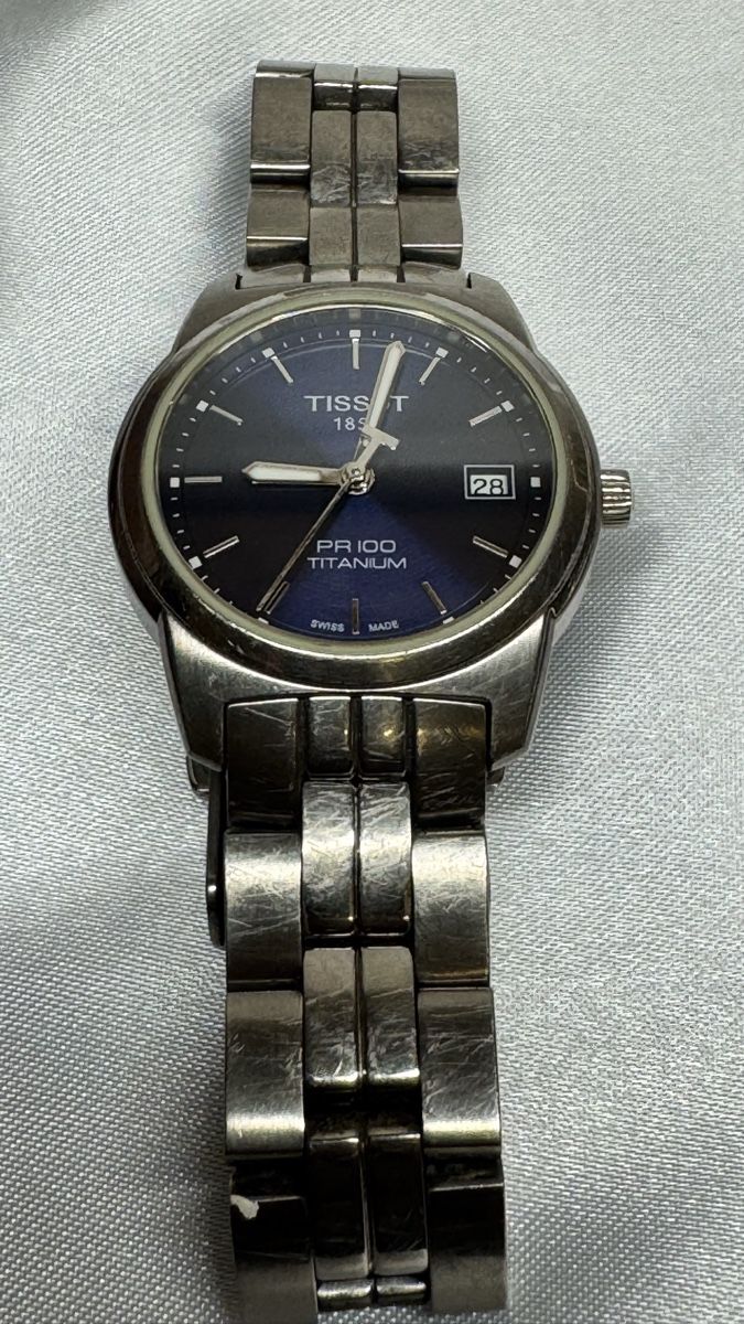 Tissot Orologi: Tissot PR 100 Titanium Blaue Zifferblatt – Usato da Untersiggenthal venduto da TimeandShine 5