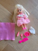 Kelly - baby sister of Barbie - 1994
