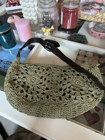 Borsa estiva a spalla, lavorata a mano - vintage chic!
