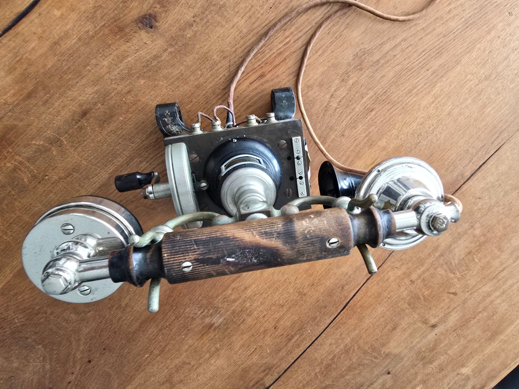 Ericsson Telefone: Ericsson Telefon Antik – Gebraucht aus Hüntwangen von Scarciglias-Antiques 4