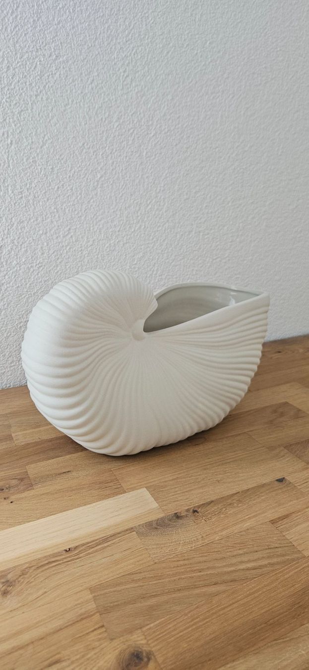 Ferm living Vasi & Recipienti: Ferm living - Shell Vase – Nuovo e nell'imballaggio originale da Urtenen-Schönbühl venduto da sas_gl8q