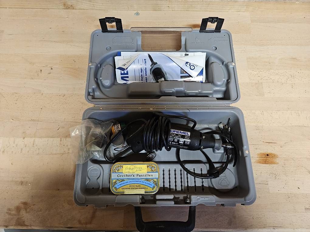 Tous les outils: Dremel  – D'occasion à Belp par clio96 3