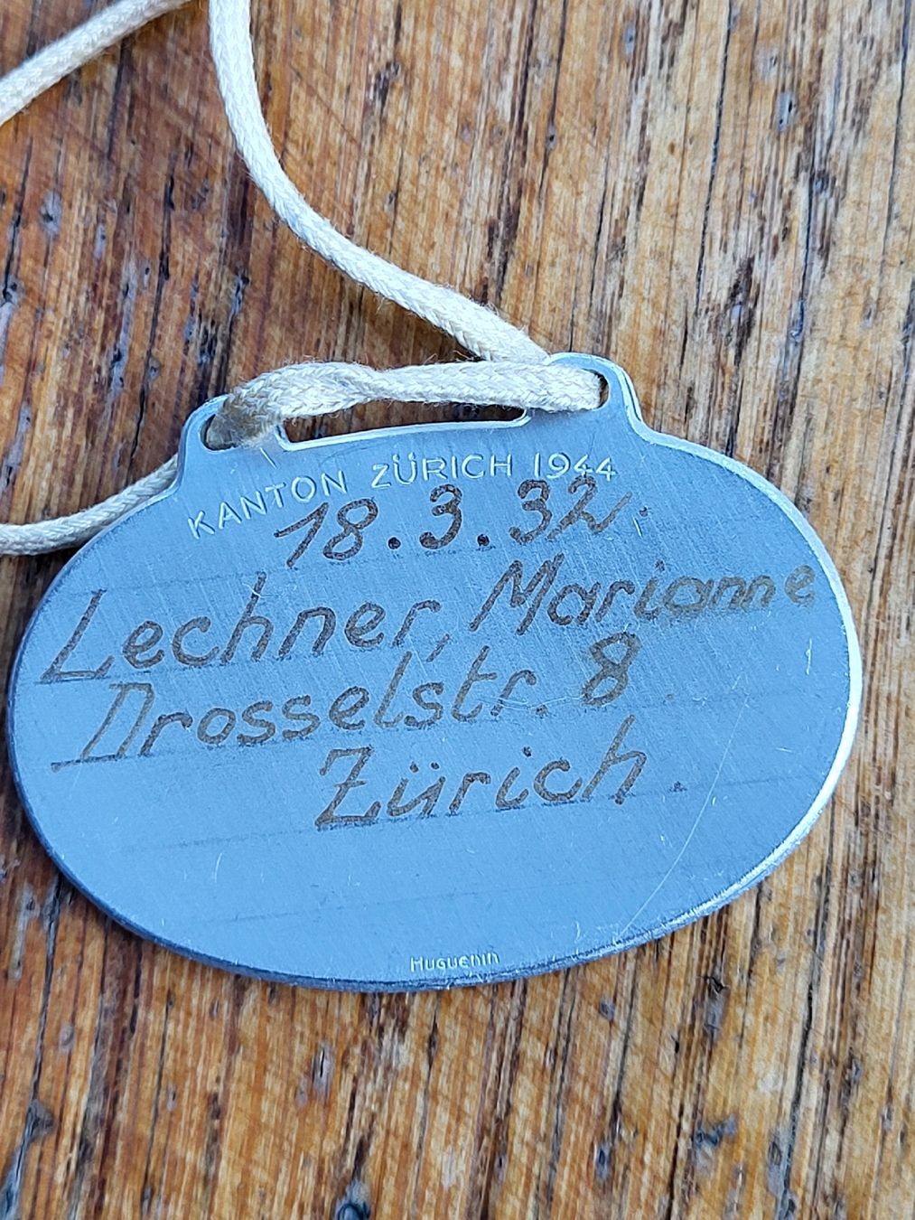 Medaillen: Huguenin Zuerich Anhänger 1944, Kanton Zuerich, Sammlerstück – Gebraucht aus Allschwil von Uhrenbinz 1