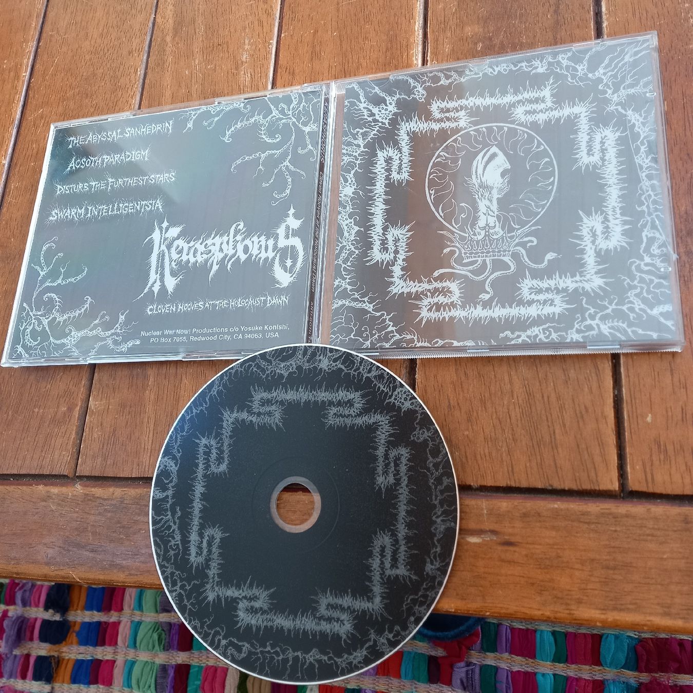 CD: kerasphorus- cloven... – Usato da St-Cergue venduto da VeganWarrior
