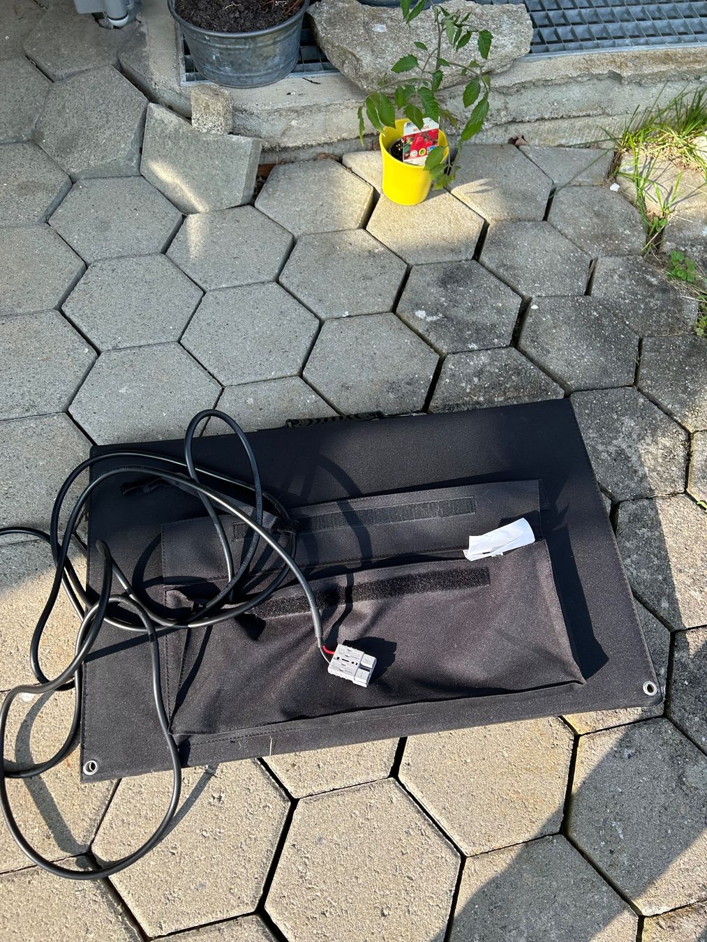 Dispositivi a energia solare: Wattstunde WS340SF SunFolder+ 340Wp Solartasche – Usato da Dielsdorf venduto da Silverstar 3