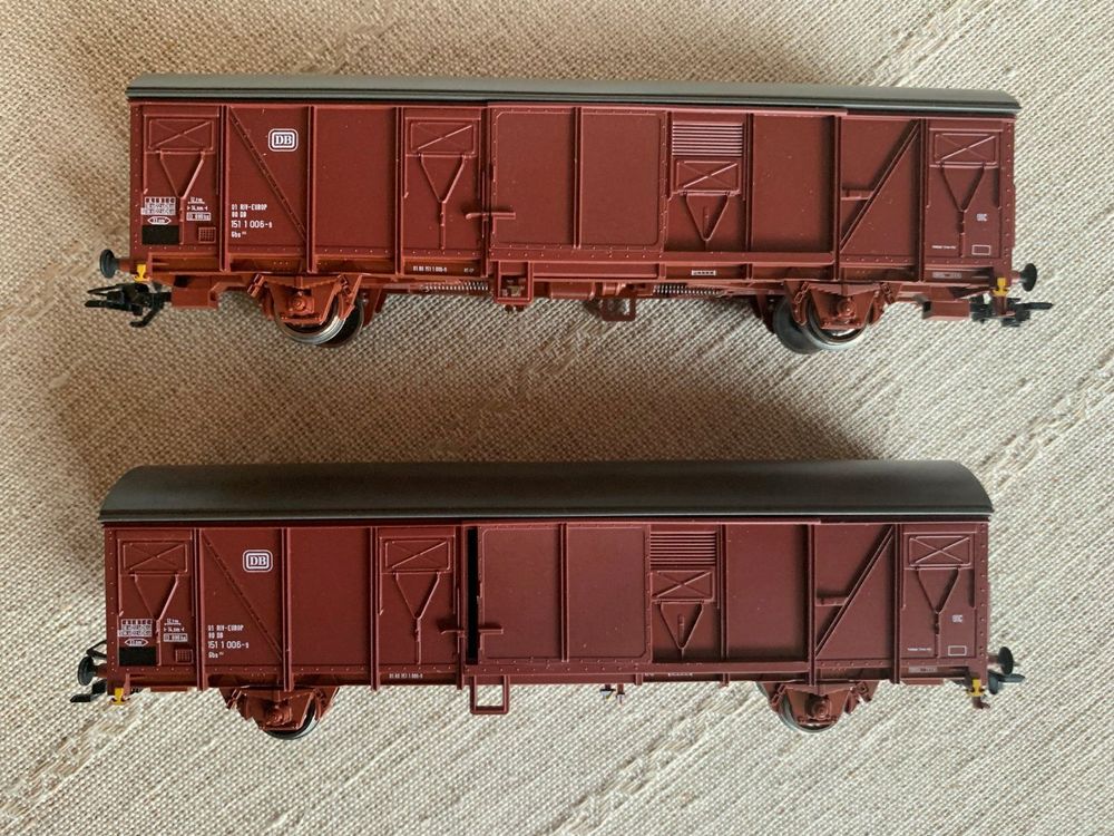 Zwei gedeckte DB Güterwagen Märklin H0 2