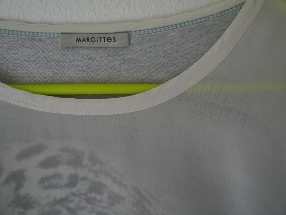 T-shirt: Margittes T-Shirt / 40/42 – Usato da Märwil venduto da Yvonne034 1