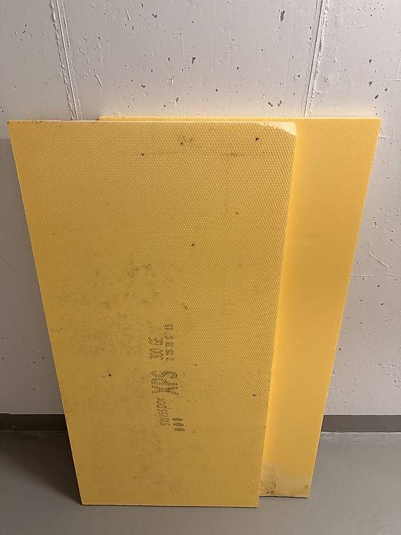Piatti di portata: 2 XPS Platten – Usato da Kölliken venduto da MaRo1303
