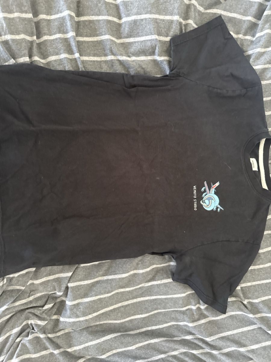 T-shirt: Wemoto Studio T - shirt – Usato da Aesch BL venduto da ida_x65l