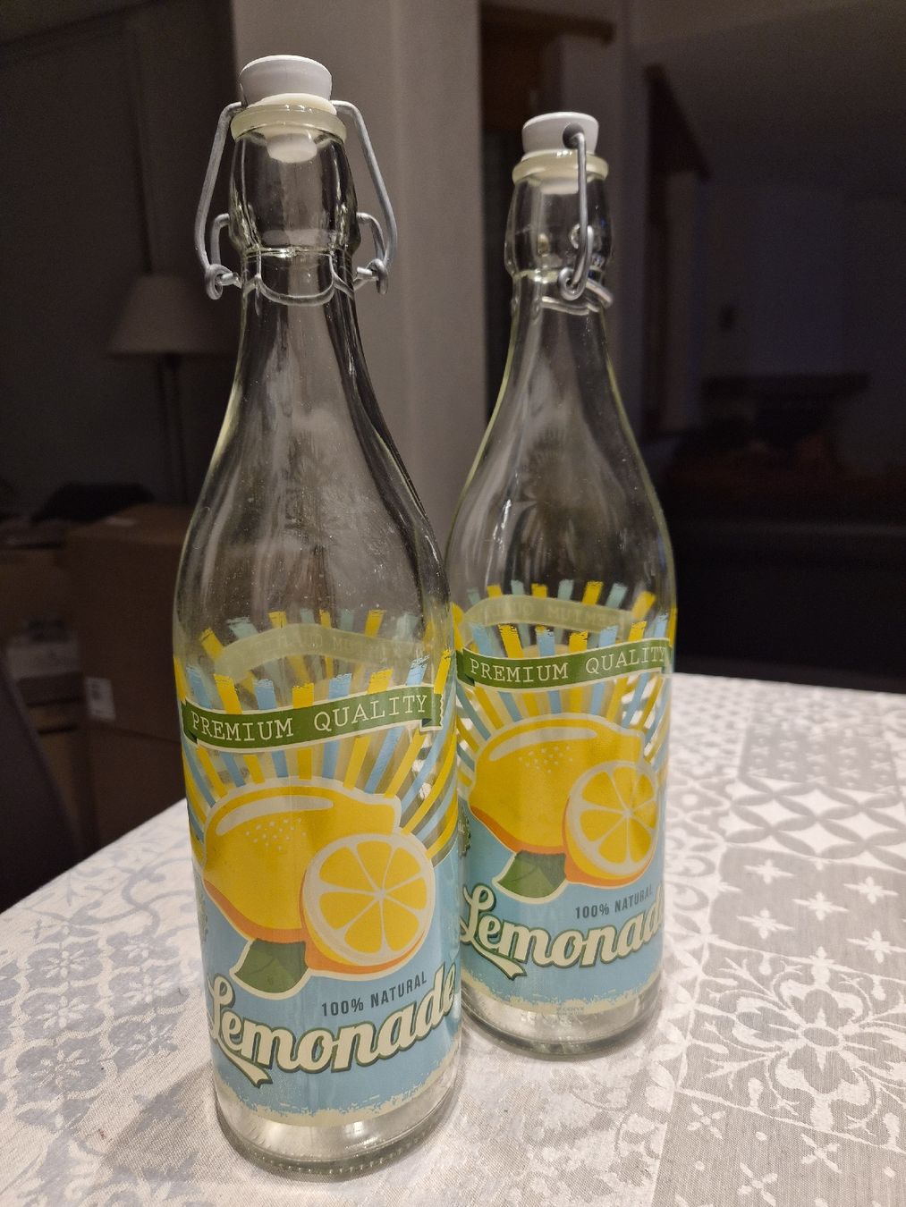 Bicchieri, Caraffe & Bottiglie: Lot de 2 bouteilles de limonade vintage – Usato da Avry-sur-Matran venduto da cec_nhz8 1