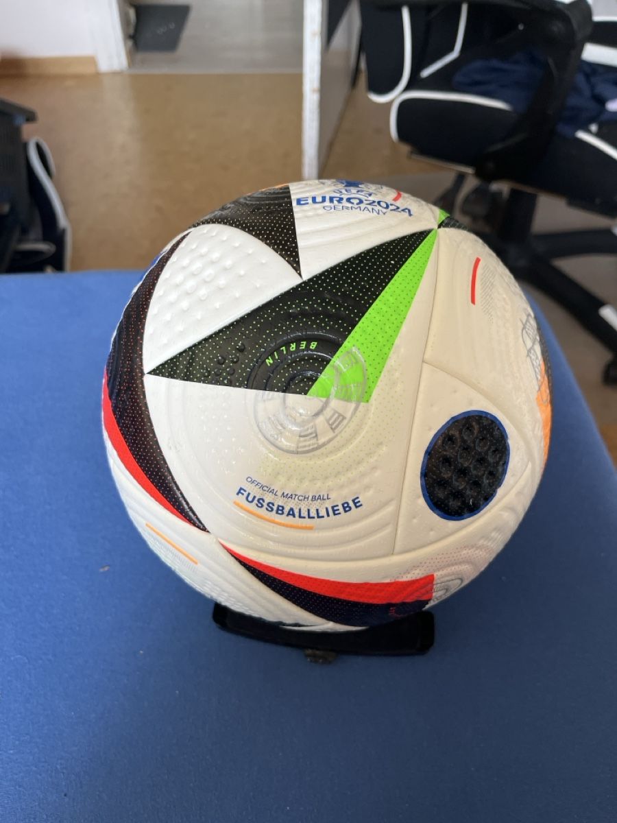 Adidas Palloni: Original EM- 2024 Ball – Nuovo (secondo la descrizione) da Derendingen venduto da Carbon10 1