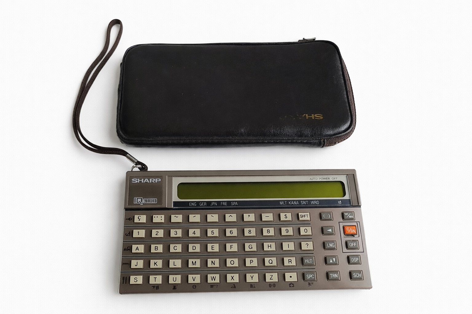 PC: Sharp IQ 3100 Electronic Translator 1980er Vintage Computer – Usato da Obfelden venduto da ZinggHandel
