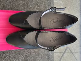 Eleganter Vabeene Frauenschuh, Modell Inske K, schwarz