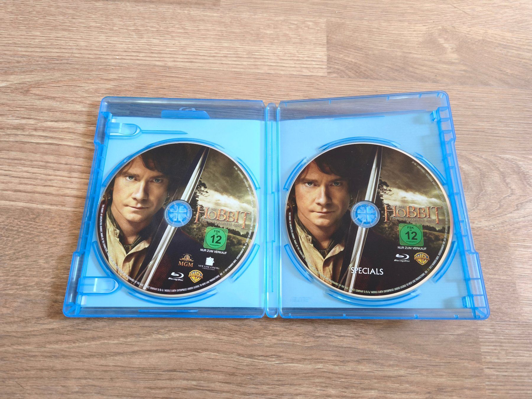 Tutti i DVDs: Der Hobbit – Usato da Kerzers venduto da Pachystachys 1