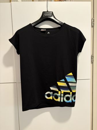 T-shirt Adidas noir, taille 152/s