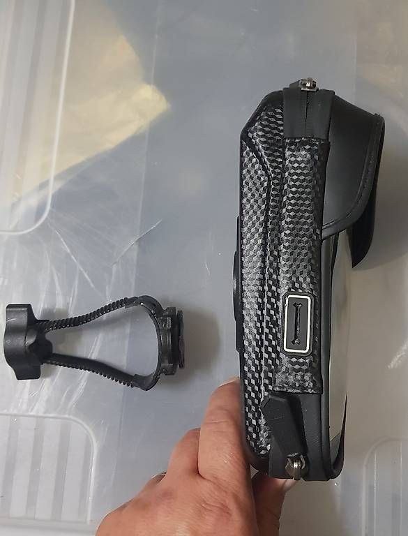 Cavalletti per biciclette: Support Téléphone de Velo  – Usato da Lausanne venduto da michade 1