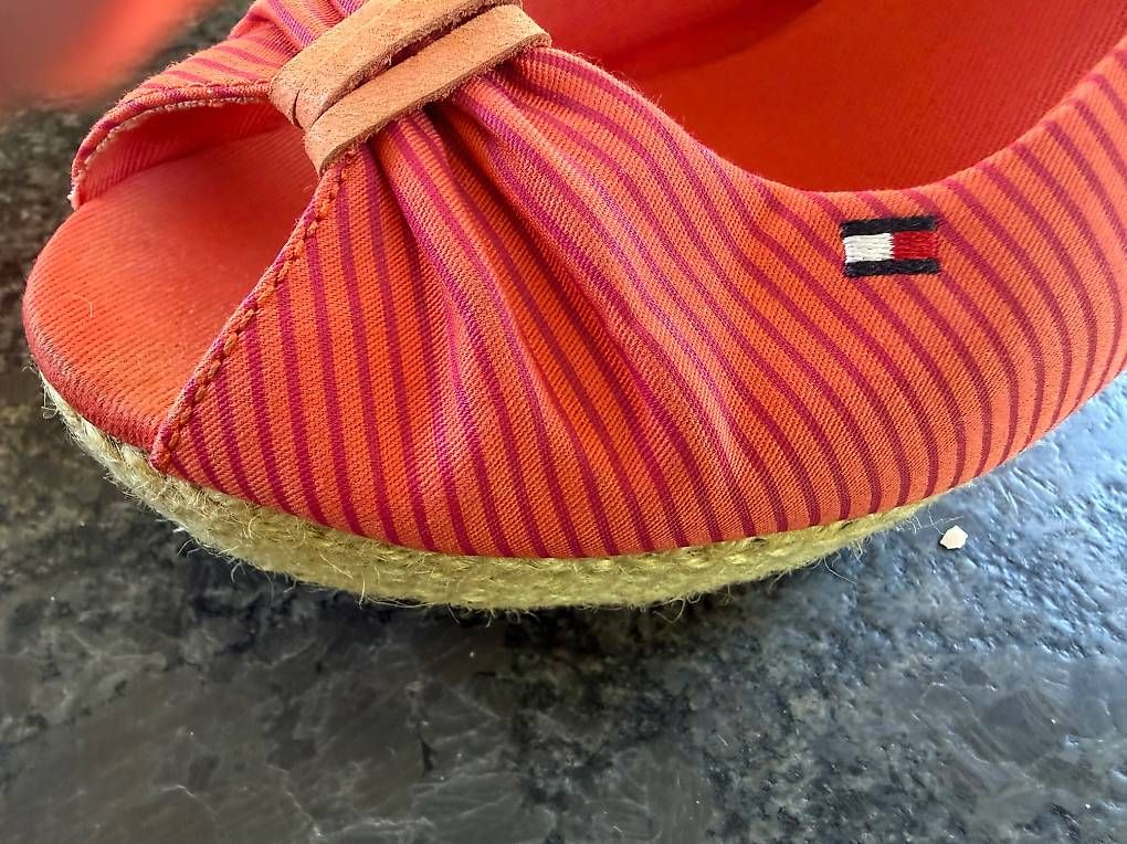 Damenschuhe: Plateau Sandalen  – Gebraucht aus Pfungen von Nemolito 3
