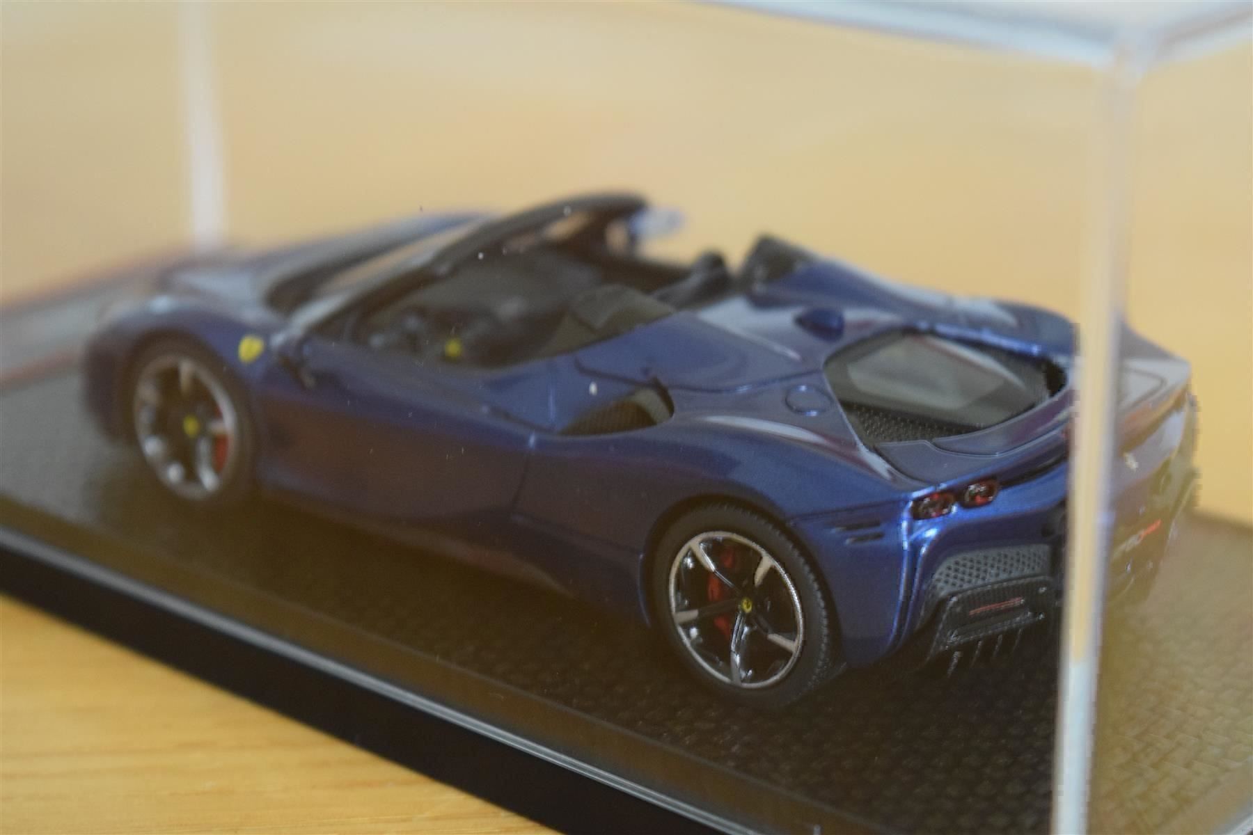 Modellini d'auto: 1/43 Ferrari SF90 Spider in blau – Nuovo e nell'imballaggio originale da Stein AR venduto da Krabbe2 1