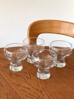 Set mit 4 Dessertgläsern auf Fuß im Mid-Century-Modern-Stil
