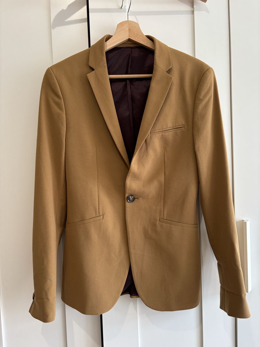 Completi: Topman suit – Nuovo (secondo la descrizione) da Confignon venduto da Second_Hand_Ch