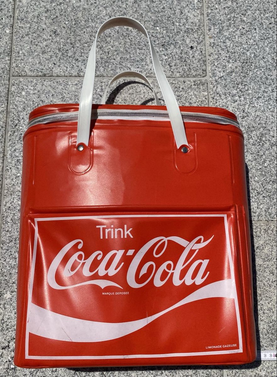 Coca-Cola Borse: Vintage Coca-Cola Kühltasche – Usato da Rotkreuz venduto da Once0 1