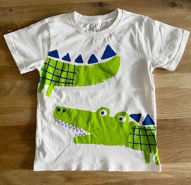 Camicie, T-shirt & Polo: Tshirt KROKODIL, 122cm, Baumwolle – Usato da Bassersdorf venduto da och_928l