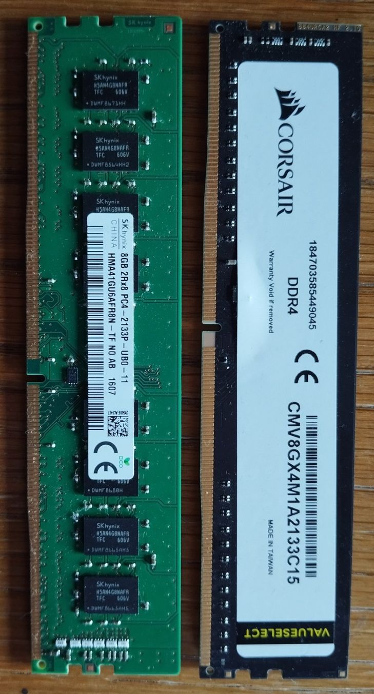 PC: RAM Module 2 Stück 16GB DDR4 2133 MHZ – Usato da Benken SG venduto da Aandi82
