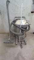 Sissach/Schweiz Industriesauger auf Rollgestell gebraucht