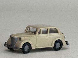 VE1- Praline Opel Olympia hellbeige