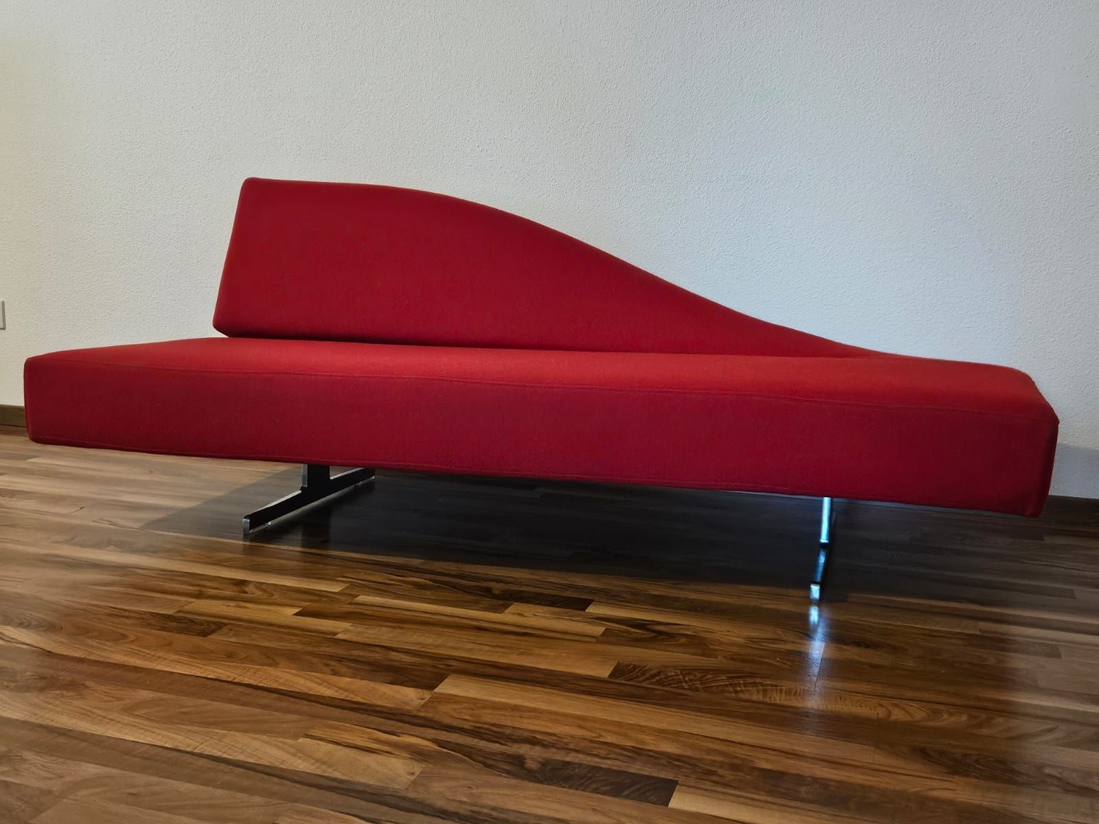 Cassina Divani: Sofa Cassina rot Modell Aspen – Usato da Muttenz venduto da jeh_l5fx 3