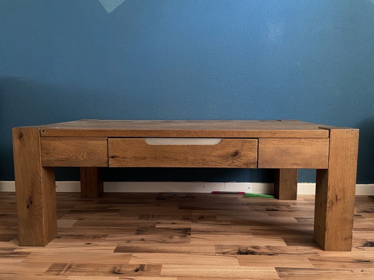 Conforama Tables: Couchtisch massives dunkles Holz mit Schublade – D'occasion à Bern par nilssager