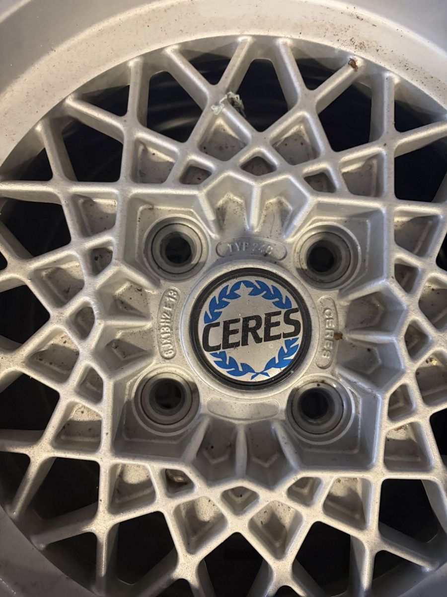 Ford Cerchioni: Ford Alu - Felgen – Usato da Tann venduto da Corolla70-74 1