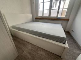 IKEA MALM Bett mit viel Stauraum (140x200 cm)  Top Zustand
