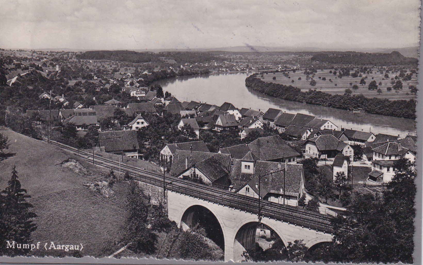 Cartoline postali: Mumpf (AG) 1942 – Usato da Orvin venduto da Pyaeschli