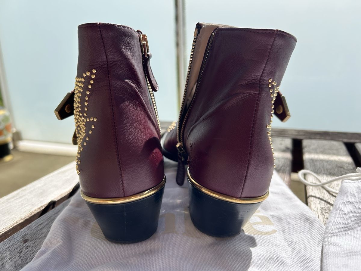 Scarpe da donna: Stivaletti Cloe’ – Usato da Montagnola venduto da ste_w9hh 3