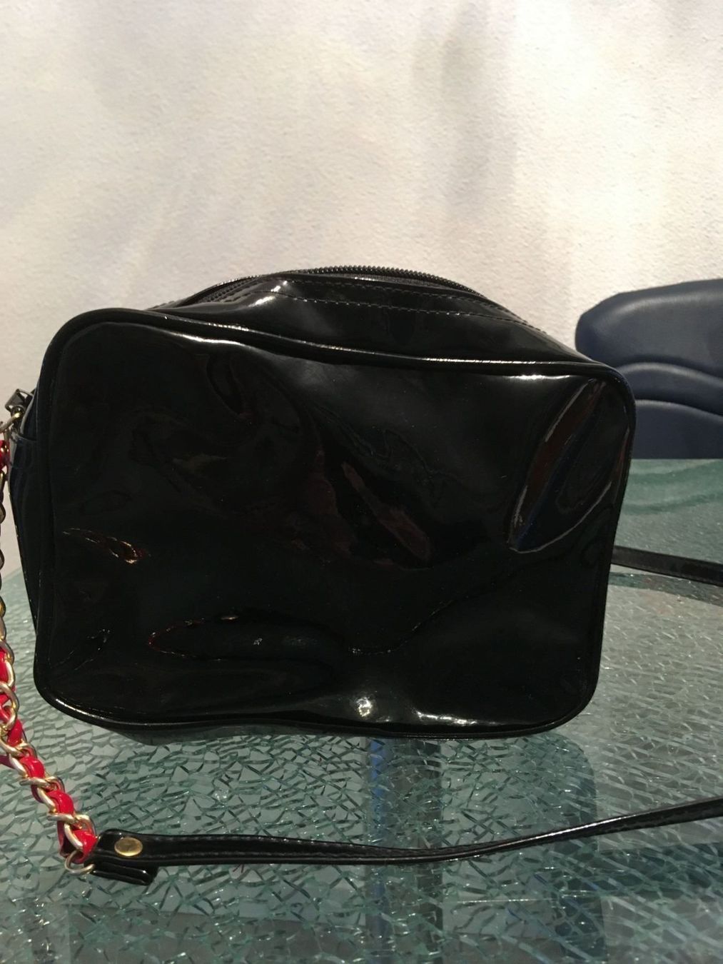 Borse da donna: schwarz/rote Lack Tasche – Usato da Oftringen venduto da andrax 4