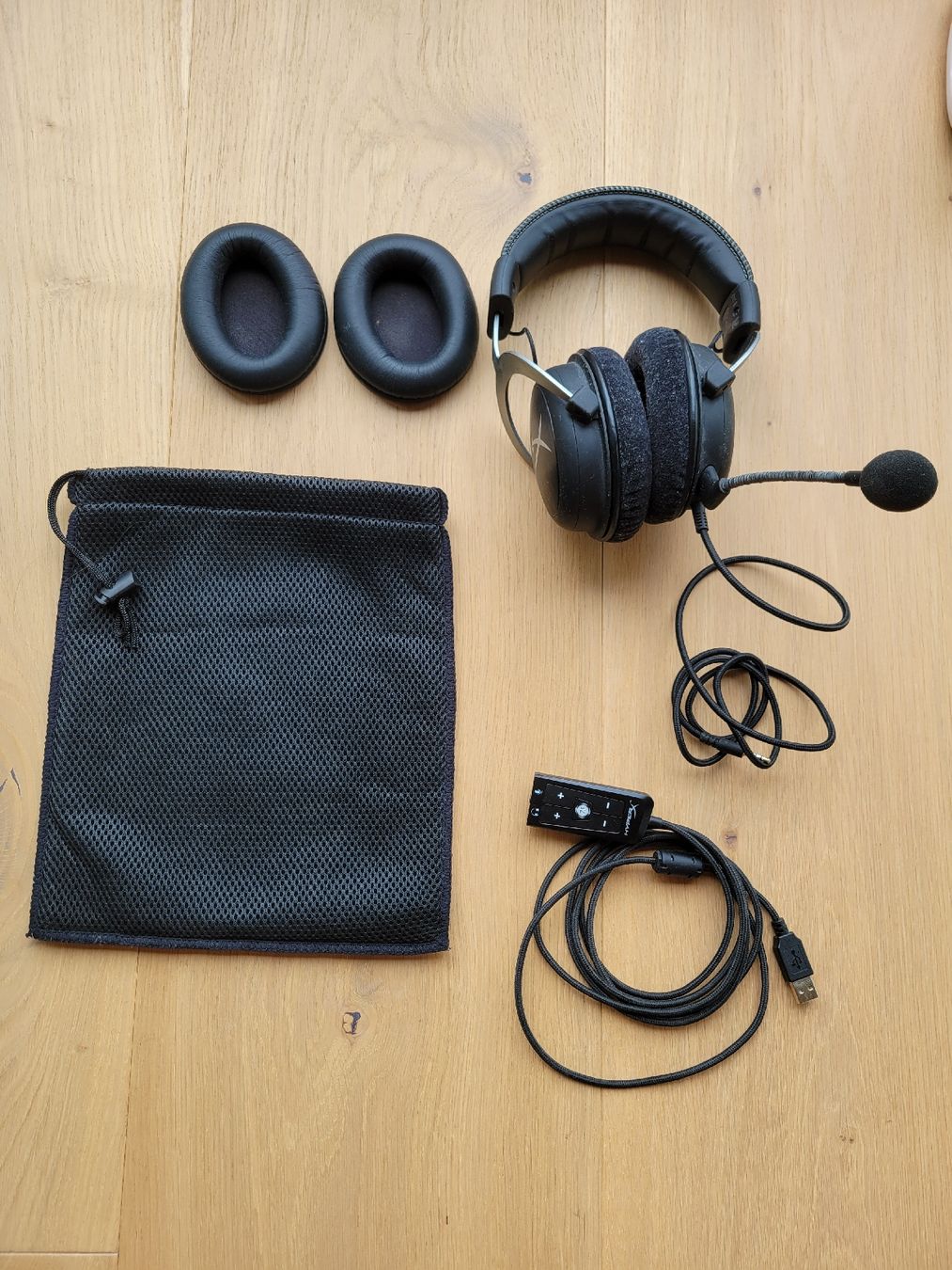 Hyperx Cuffie: HyperX Cloud Alpha Gaming Headset - Top Zustand! – Usato da Kesswil venduto da mie_g89p 1