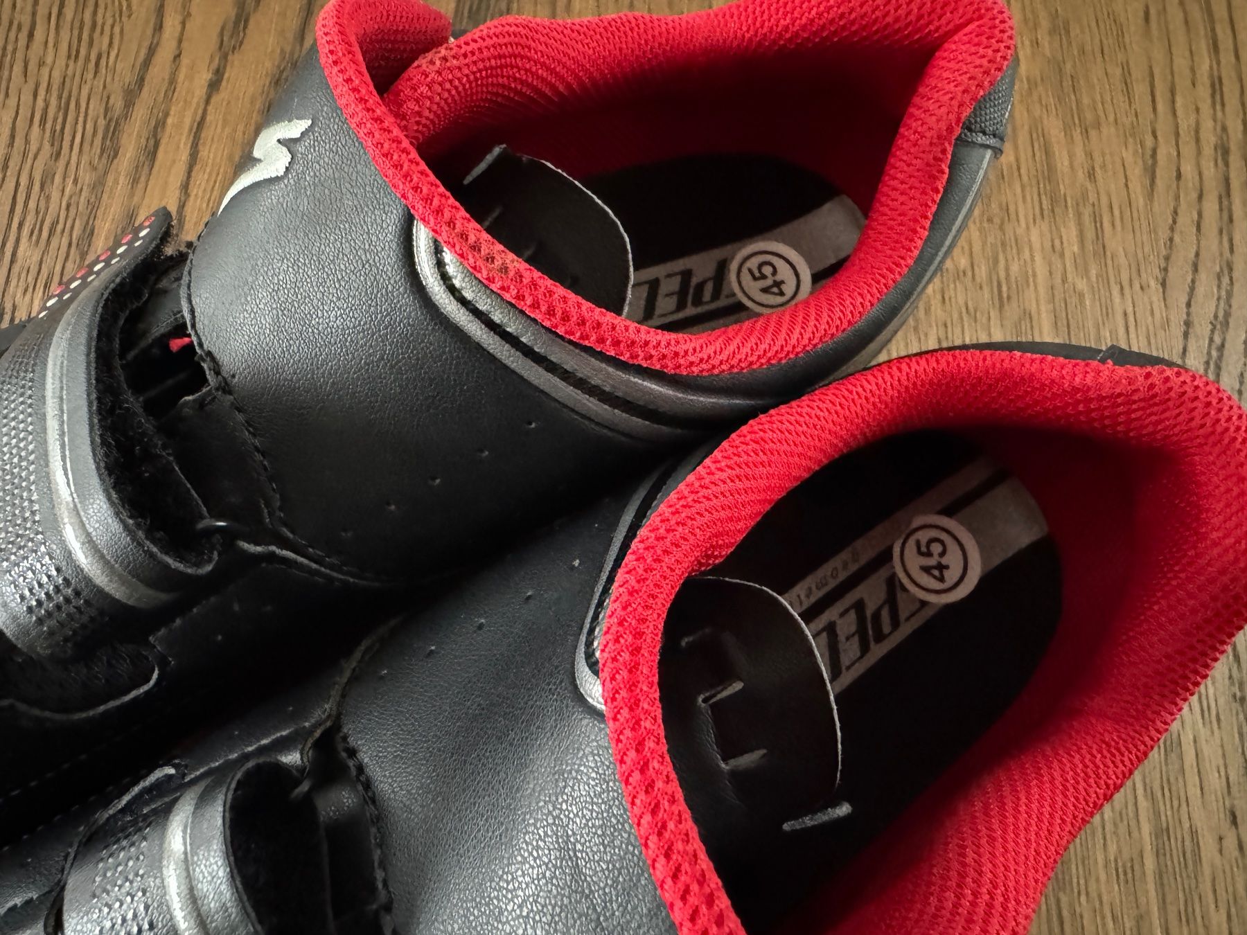 Specialized Herrenschuhe: Specialized Comp MTB Schuhe Gr. 45 mit Shimano Pedalen – Gebraucht aus Bern von tradestation 4