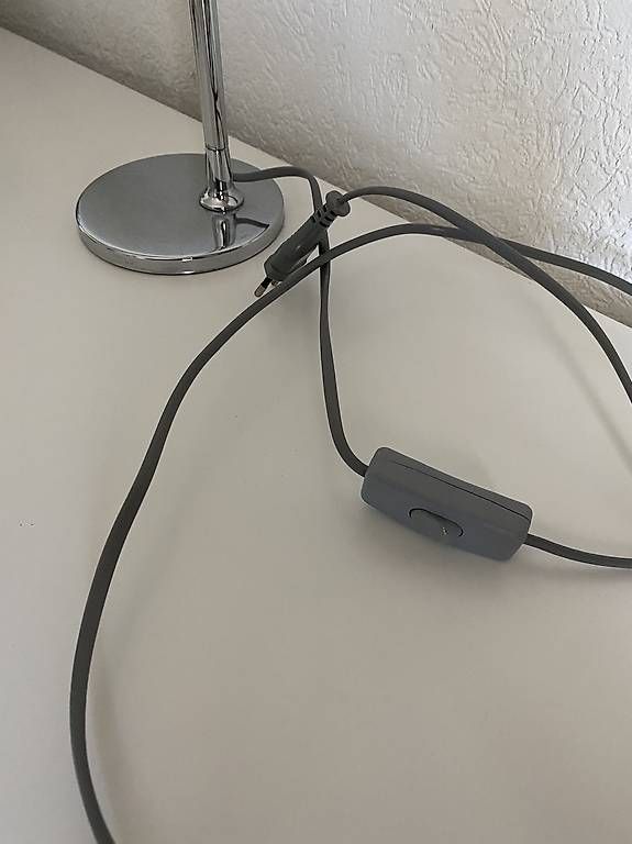 Lampes: Schreibtischlampe – D'occasion à Lützelflüh-Goldb par liv_s9wf 4