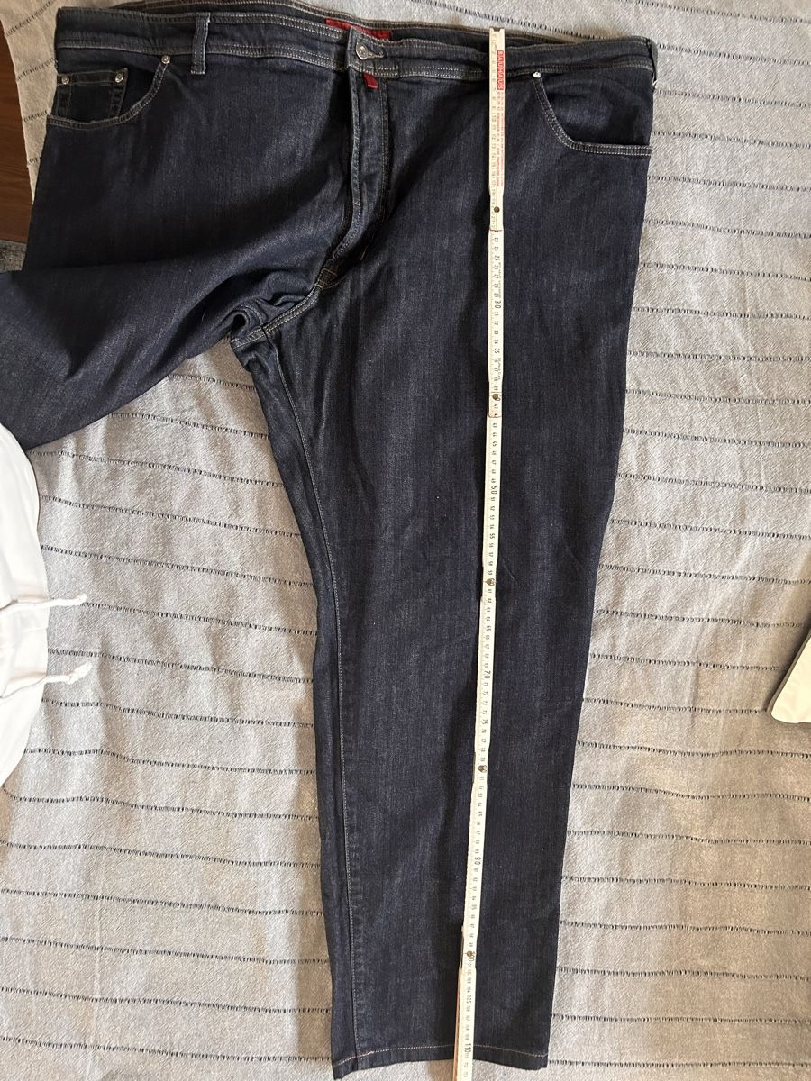 Pierre Cardin Jeans: Zwei Jeans in Übergrösse – Usato da Rheineck venduto da snc_g95p 1