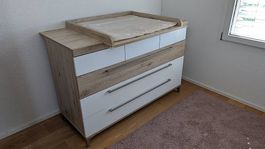 Paidi Kinderzimmer - Kinderbett, Wickelkommode, Wandregale