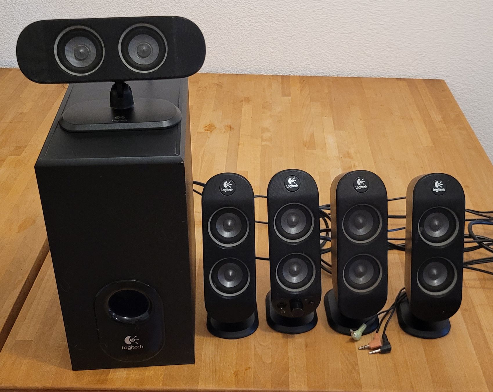 Logitech Lautsprecher: Logitech X530 Surroundsystem 5.1 – Gebraucht aus Andelfingen von lin_266d