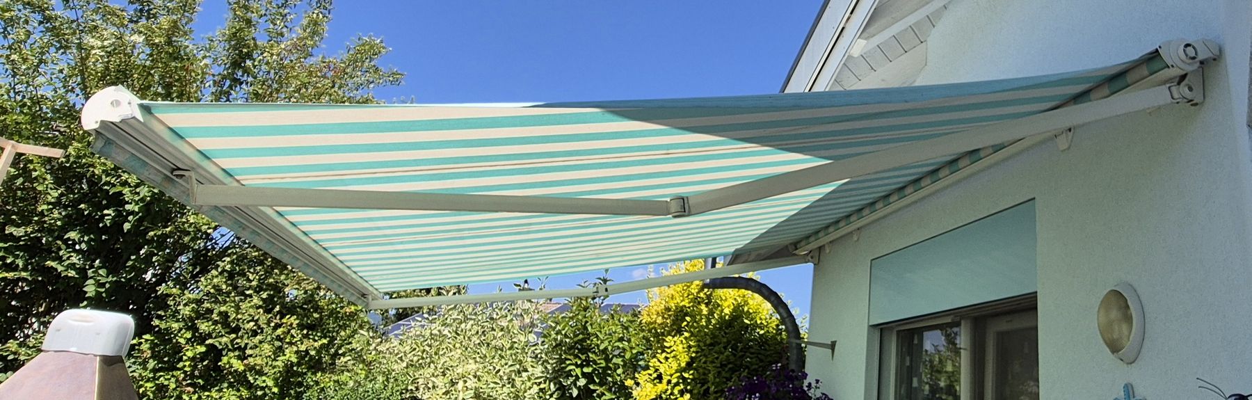 Markisen: STOBAG store de terrasse 4m de large/3,0 m – Gebraucht aus Courrendlin von chanel02