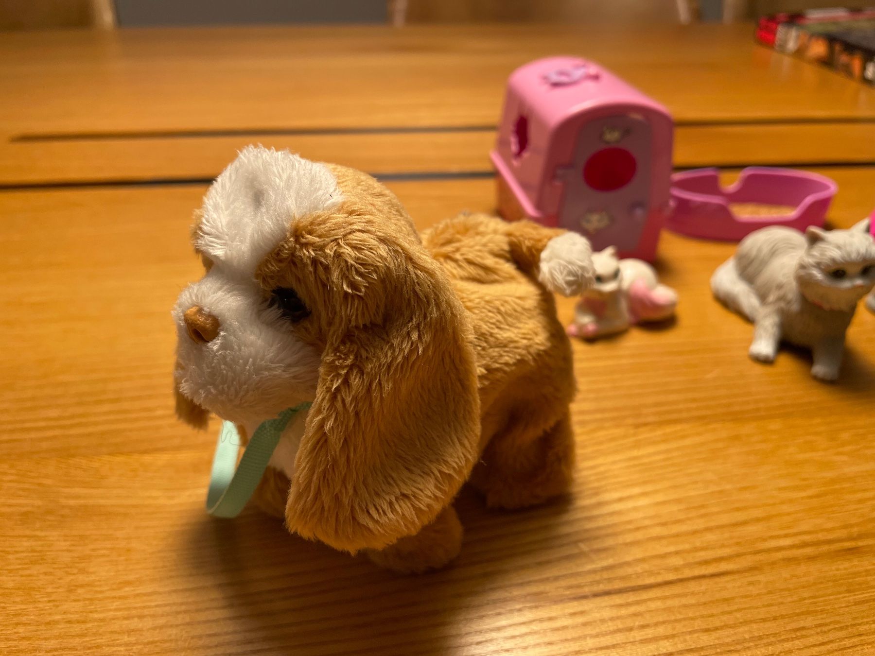 Giocattoli: Barbie Katzen und mit Hund der läuft – Usato da Lyss venduto da Landleben0 1