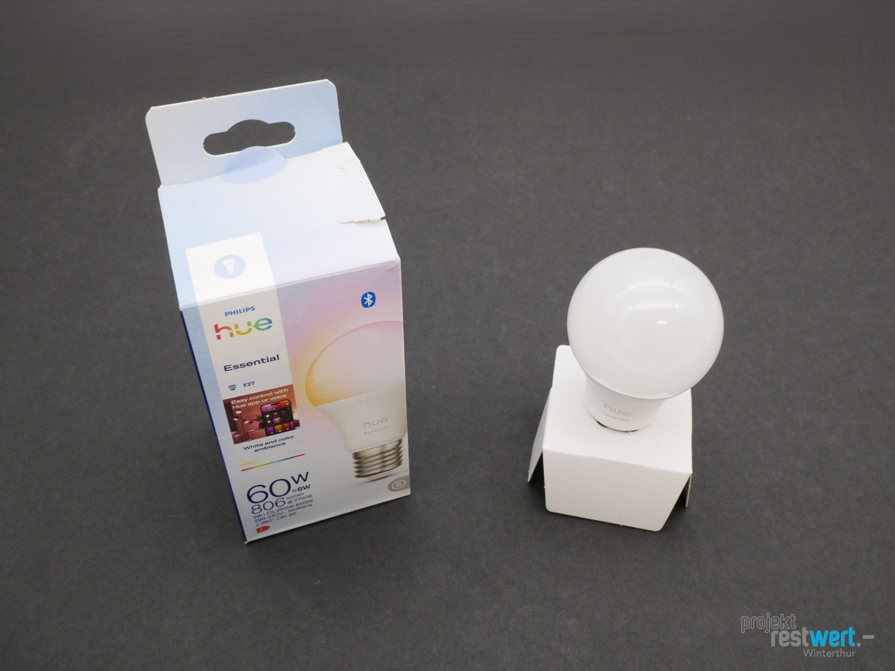 Philips Lampes: PHILIPS Hue Essential White & Color Ambiance E27 – Neuf (Voir description) à Winterthur par Restwert_Winterthur