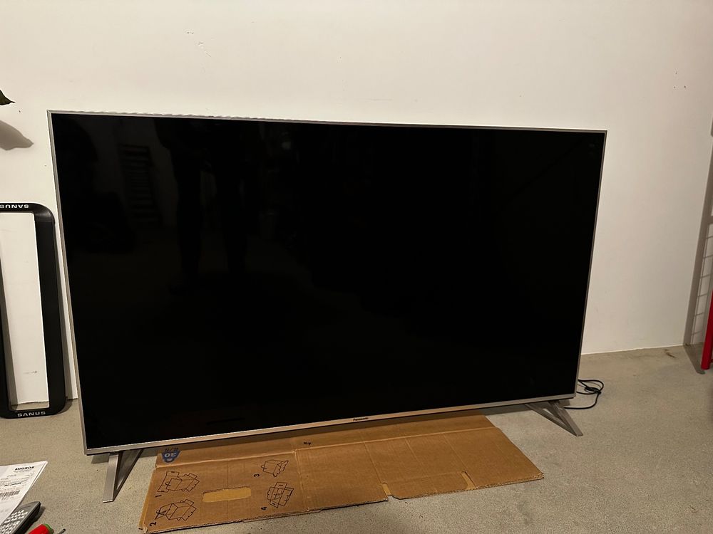 Fernseher LED-TV 58“ Zoll 4K Panasonic | Kaufen auf Ricardo
