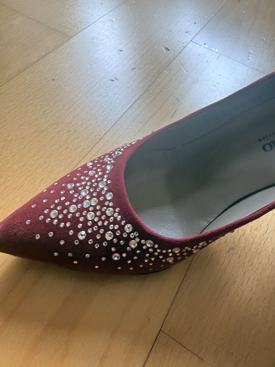 Chaussures femmes: Damenschuhe rot mit Schmucksteinen Grösse 37 – Neuf (Voir description) à Kilchberg ZH par ana_z2sb 3