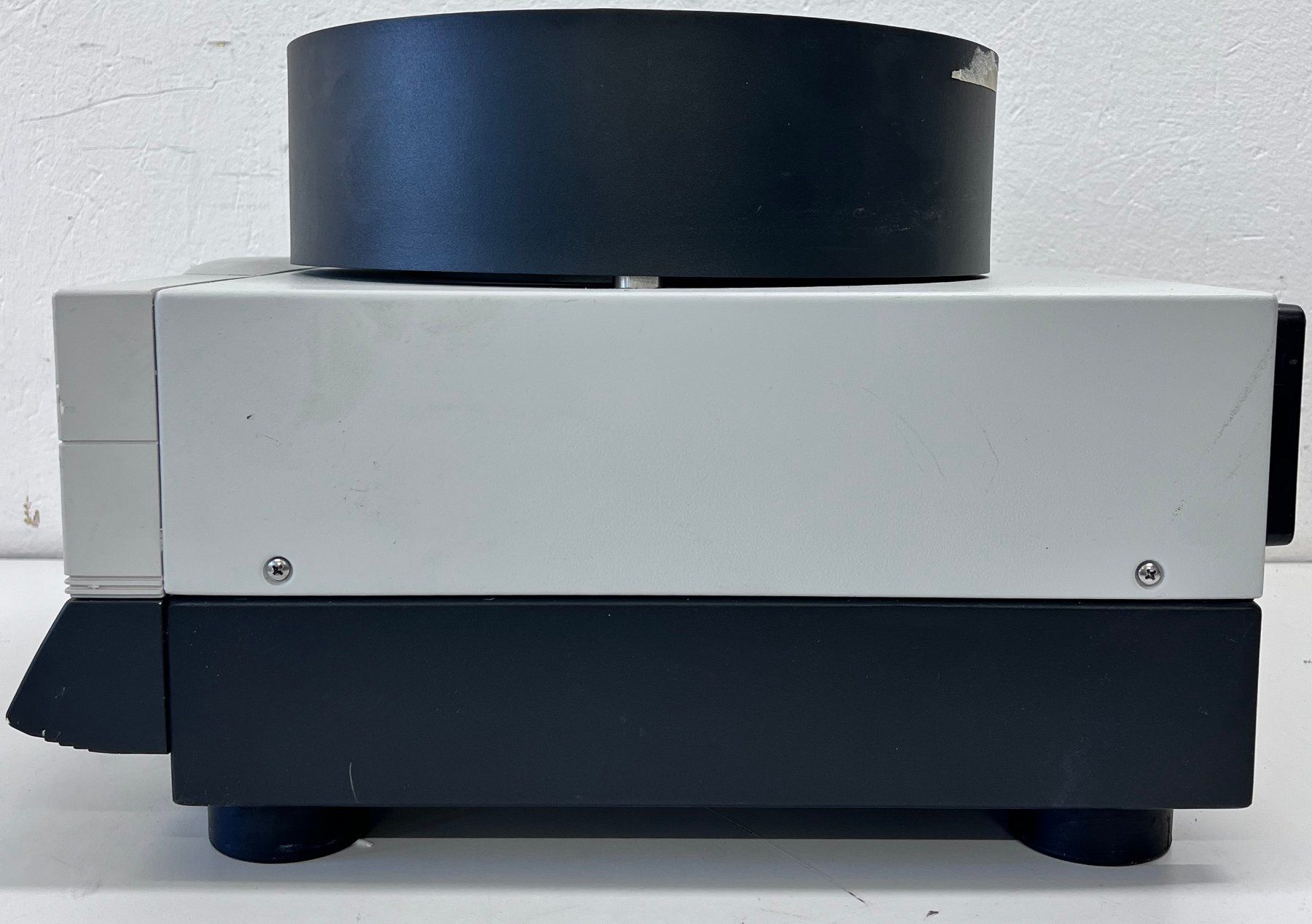 Accessori da laboratorio: Retsch TG200 Schnelltrockner – Usato da Niederdorf venduto da LeptonAG_Labor 3